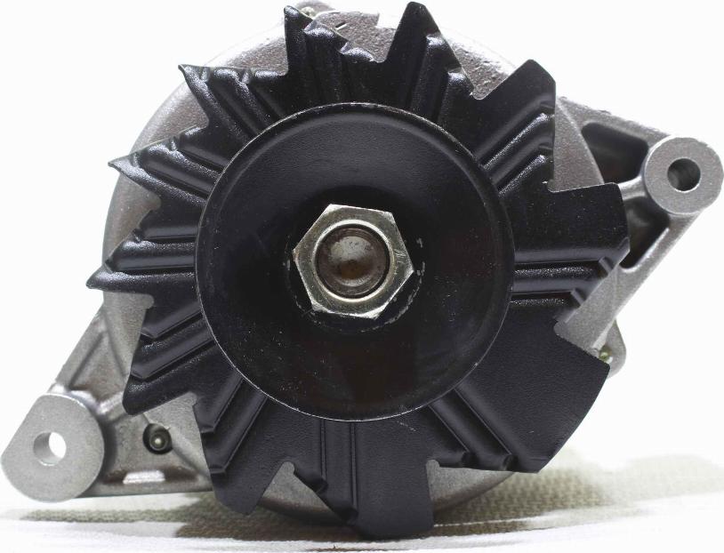 Alanko 10442040 - Alternatore autozon.pro