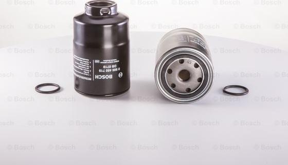 BOSCH 0 986 450 719 - Filtro carburante autozon.pro