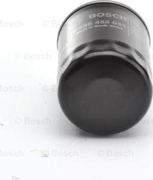 BOSCH 0 986 452 041 - Filtro olio autozon.pro