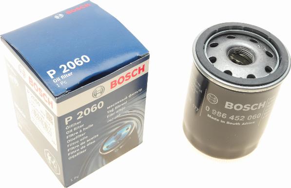 BOSCH 0 986 452 060 - Filtro olio autozon.pro