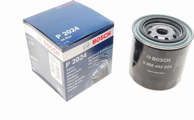 BOSCH 0 986 452 024 - Filtro olio autozon.pro