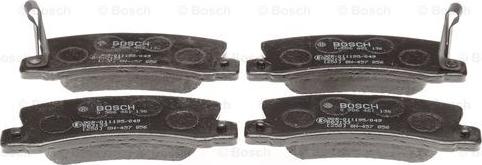 BOSCH 0 986 461 136 - Kit pastiglie freno, Freno a disco autozon.pro