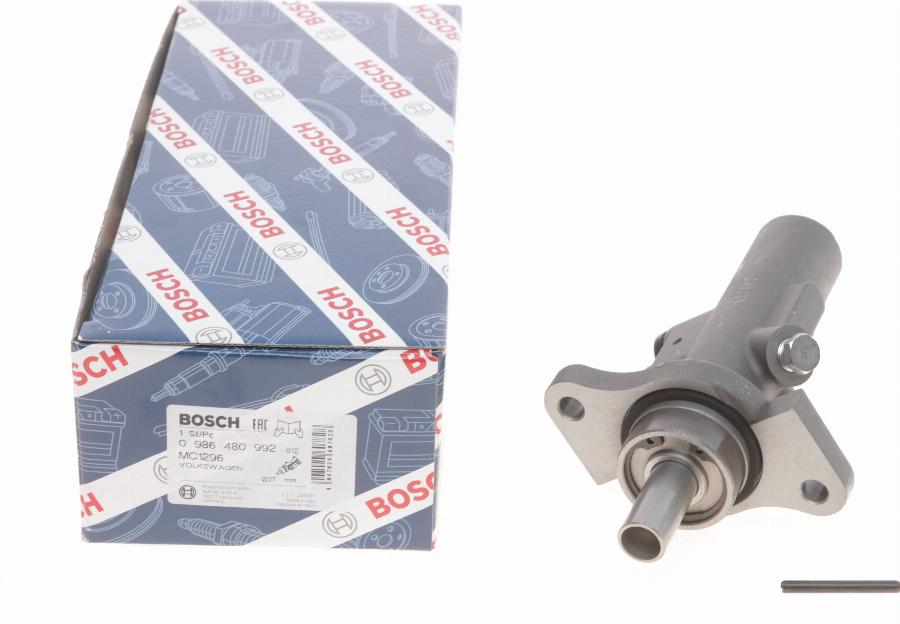 BOSCH 0 986 480 992 - Cilindro maestro del freno autozon.pro