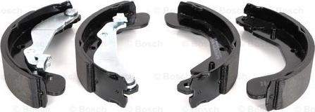 BOSCH 0 986 487 950 - Kit ganasce freno autozon.pro