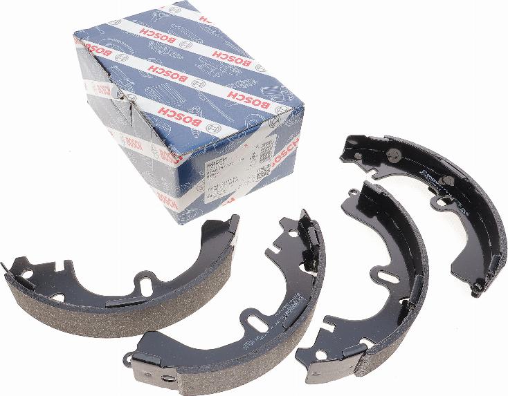 BOSCH 0 986 487 422 - Kit ganasce freno autozon.pro