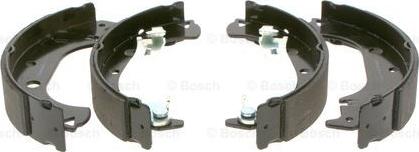 BOSCH 0 986 487 626 - Kit ganasce freno autozon.pro