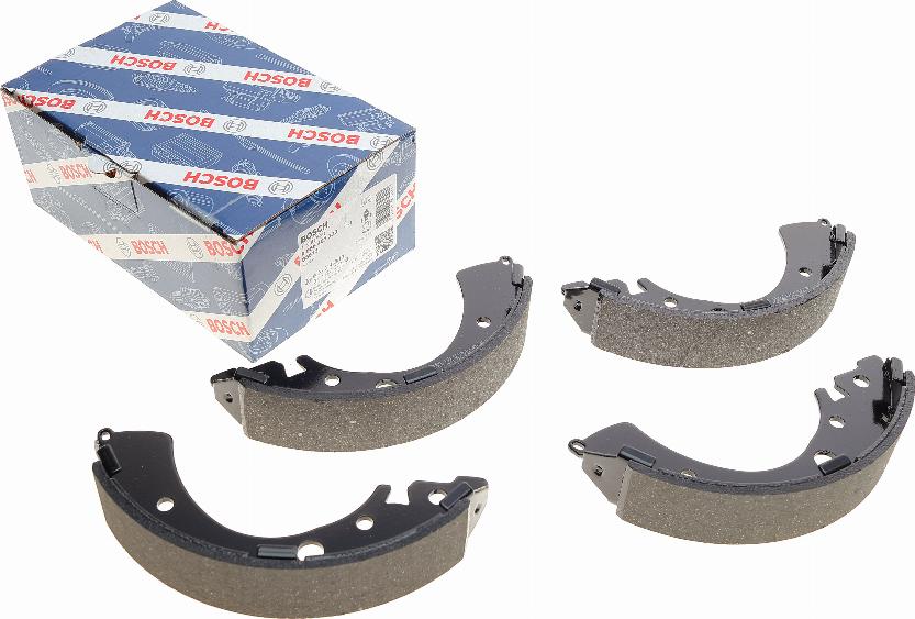 BOSCH 0 986 487 323 - Kit ganasce freno autozon.pro