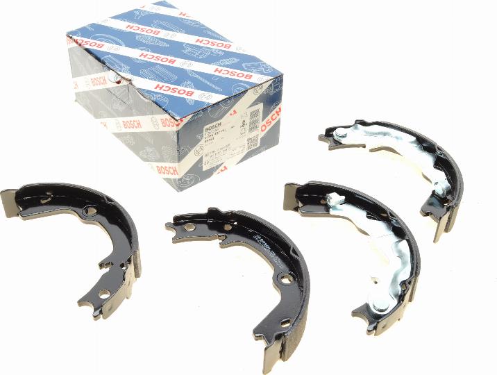 BOSCH 0 986 487 761 - Kit ganasce, Freno stazionamento autozon.pro