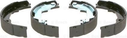 BOSCH 0 986 487 768 - Kit ganasce, Freno stazionamento autozon.pro