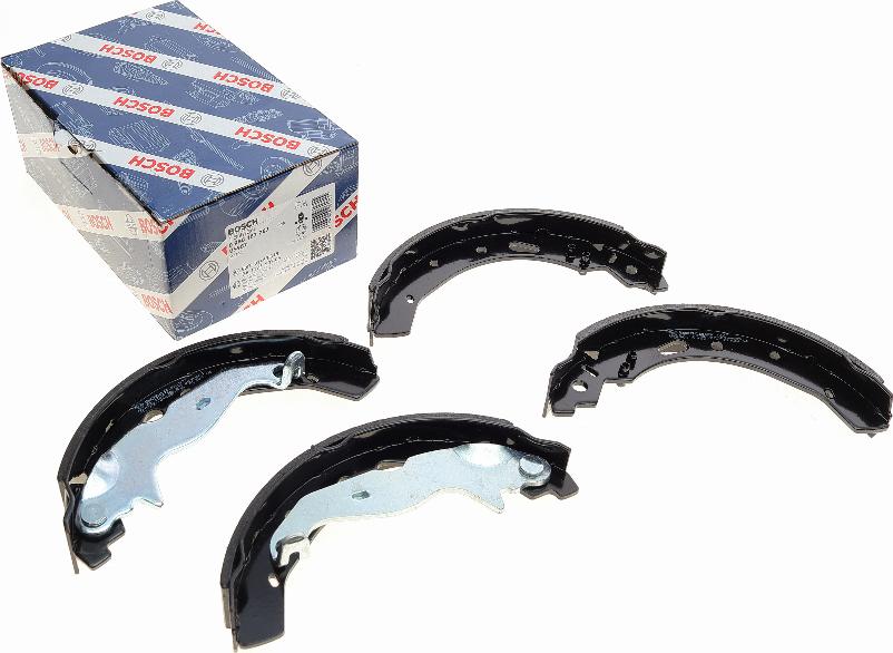 BOSCH 0 986 487 767 - Kit ganasce freno autozon.pro