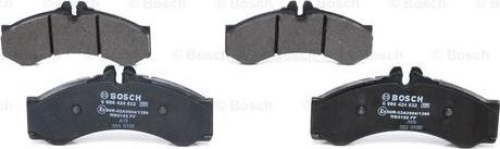 BOSCH 0 986 424 832 - Kit pastiglie freno, Freno a disco autozon.pro