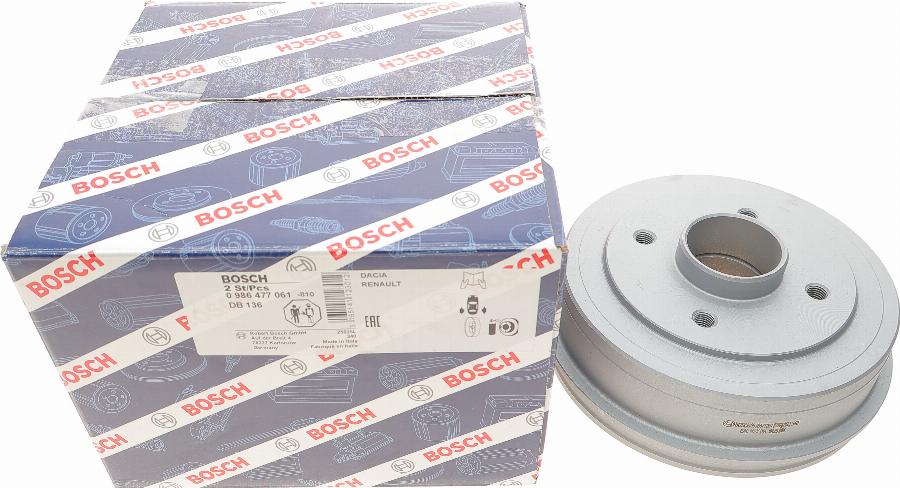 BOSCH 0 986 477 061 - Tamburo freno autozon.pro