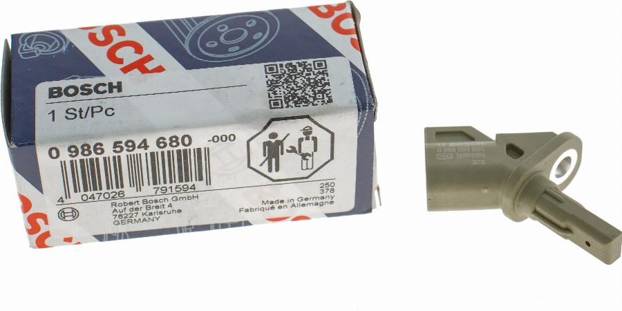 BOSCH 0 986 594 680 - Sensore, N° giri ruota autozon.pro