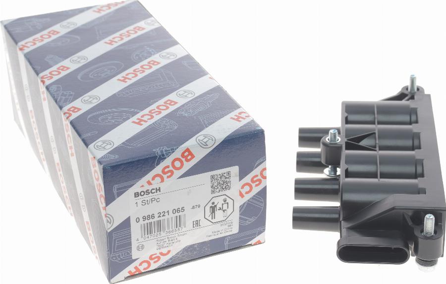 BOSCH 0 986 221 065 - Bobina d'accensione autozon.pro