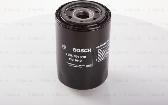 BOSCH 0 986 B01 010 - Filtro olio autozon.pro