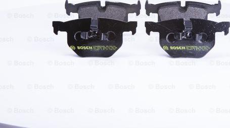 BOSCH 0 986 BB0 840 - Kit pastiglie freno, Freno a disco autozon.pro