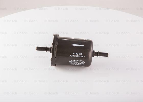 BOSCH 0 986 BF0 024 - Filtro carburante autozon.pro