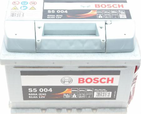 BOSCH 0 092 S50 040 - Batteria avviamento autozon.pro