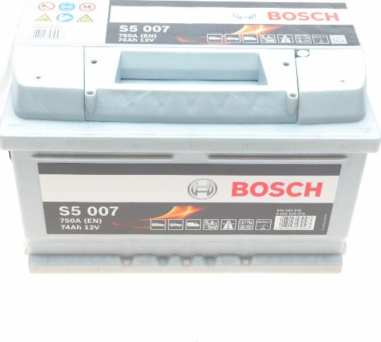 BOSCH 0 092 S50 070 - Batteria avviamento autozon.pro