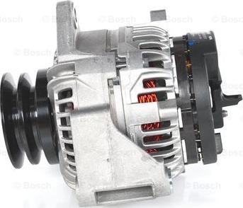 BOSCH 0 124 555 011 - Alternatore autozon.pro