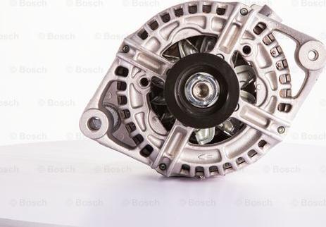 BOSCH 0 124 515 109 - Alternatore autozon.pro