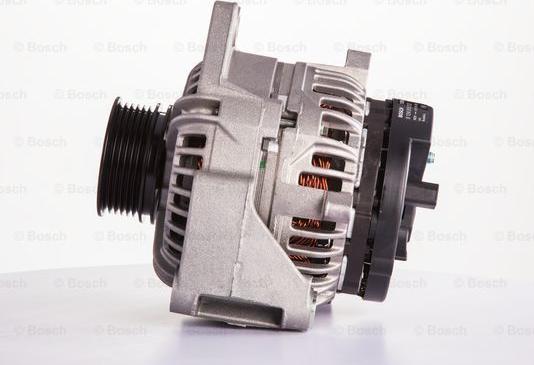 BOSCH 0 124 515 122 - Alternatore autozon.pro