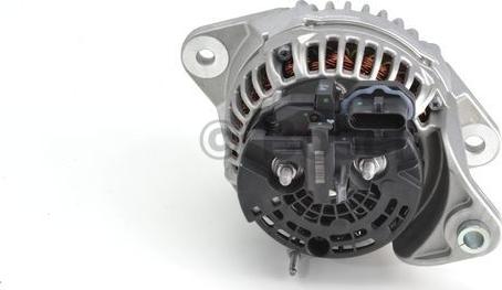 BOSCH 0 124 655 013 - Alternatore autozon.pro