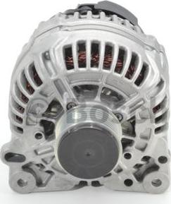 BOSCH 0 124 615 067 - Alternatore autozon.pro