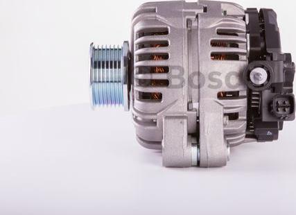 BOSCH 0 124 315 033 - Alternatore autozon.pro