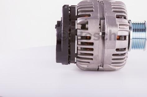 BOSCH 0 124 315 033 - Alternatore autozon.pro