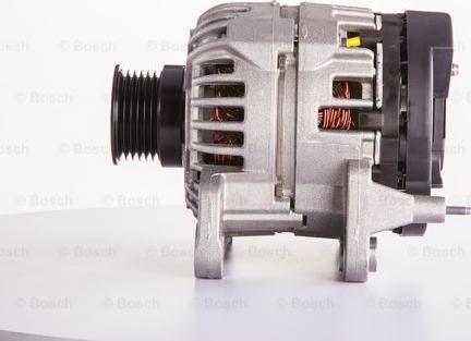 BOSCH 0 124 215 009 - Alternatore autozon.pro