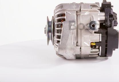 BOSCH 0 124 225 033 - Alternatore autozon.pro