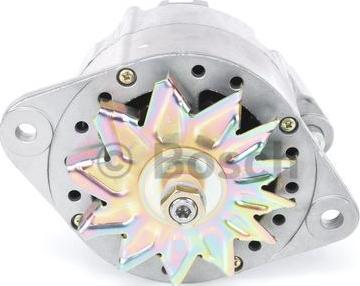 BOSCH 0 120 468 135 - Alternatore autozon.pro