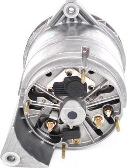 BOSCH 0 120 689 588 - Alternatore autozon.pro