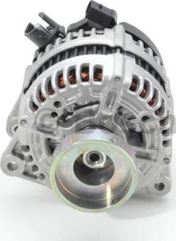 BOSCH 0 121 615 108 - Alternatore autozon.pro