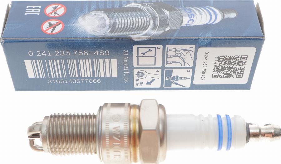 BOSCH 0 241 235 756 - Candela accensione autozon.pro