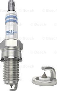 BOSCH 0 242 135 525 - Candela accensione autozon.pro