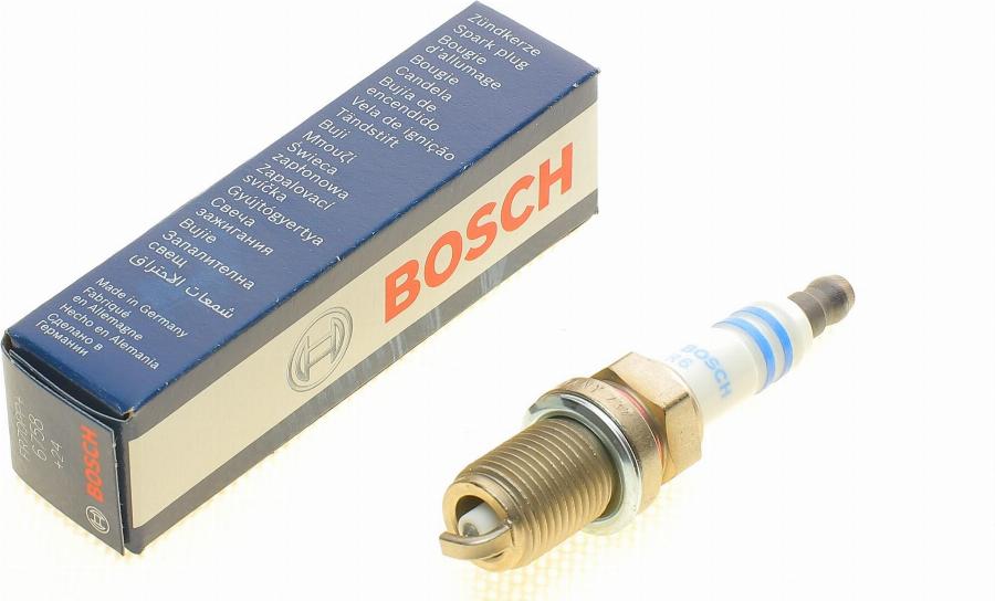 BOSCH 0 242 235 749 - Candela accensione autozon.pro