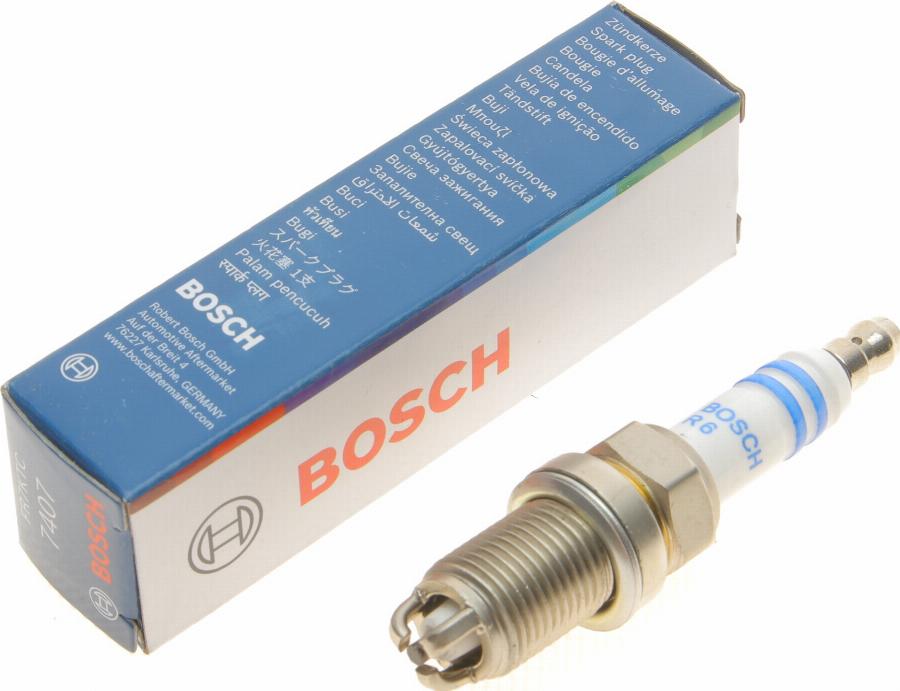 BOSCH 0 242 235 766 - Candela accensione autozon.pro