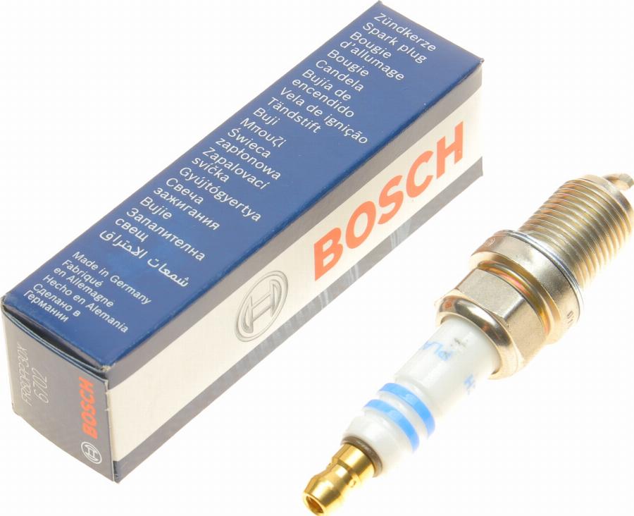 BOSCH 0 242 230 557 - Candela accensione autozon.pro