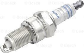 BOSCH 0 242 225 625 - Candela accensione autozon.pro