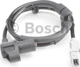 BOSCH 0 265 006 388 - Sensore, N° giri ruota autozon.pro