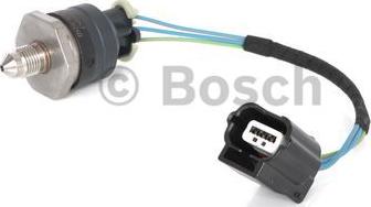 BOSCH 0 261 545 047 - Sensore, Pressione carburante autozon.pro