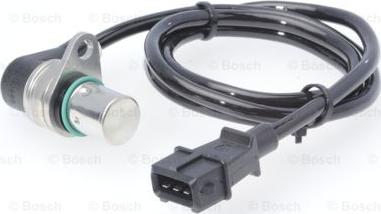 BOSCH 0 261 210 030 - Generatore di impulsi, Albero a gomiti autozon.pro