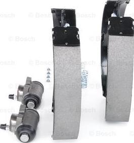 BOSCH 0 204 114 556 - Kit ganasce freno autozon.pro