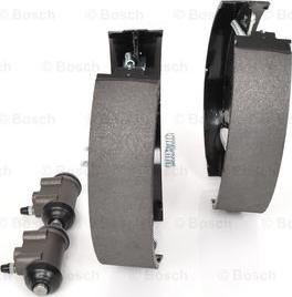 BOSCH 0 204 114 550 - Kit ganasce freno autozon.pro