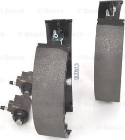 BOSCH 0 204 114 531 - Kit ganasce freno autozon.pro