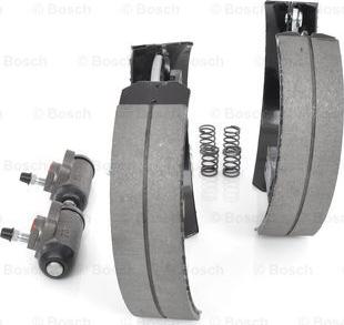 BOSCH 0 204 114 521 - Kit ganasce freno autozon.pro