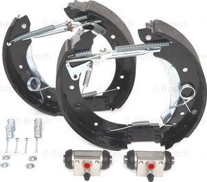 BOSCH 0 204 114 667 - Kit ganasce freno autozon.pro