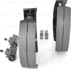 BOSCH 0 204 114 609 - Kit ganasce freno autozon.pro